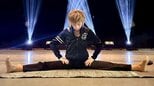 【 小柳ルミ子 】73歳・驚異の開脚〝43年サボらずルーティーン〟柔軟＆ストレッチでデビュー55周年LIVEも無事完走「#継続は力」|TBS NEWS DIG
