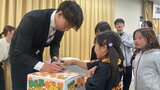 「どうやったら身長が伸びますか」 パリ五輪競泳日本代表渡辺一平が地元で笑顔の報告会 大分 | 大分のニュース|OBS NEWS|大分放送