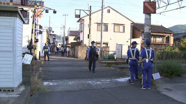 マリンライナーと車が接触　車は逃走　乗員乗客にけがなし【香川】|TBS NEWS DIG