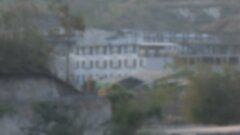 “日本人がいる可能性がある拠点のひとつを発見”　ミャンマー国境地帯の特殊詐欺拠点　暴力による恐怖支配…殺人を目撃したとの証言も| TBS CROSS DIG with Bloomberg