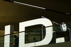 ＶＷとステランティス株下落、米国のＥＶ税額控除から一部車種外れる| TBS CROSS DIG with Bloomberg