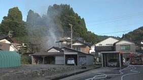 未明の住宅火災、2人死亡…53歳男性と焼け跡から身元不明の遺体　ほか2人が軽傷　富山・氷見市|TBS NEWS DIG