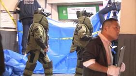 不審物の中身は「複数のＤＶＤ」　トイレ個室の床に“茶色の小包”　きのう京阪・中書島駅で発見され爆発物処理班が出動|TBS NEWS DIG