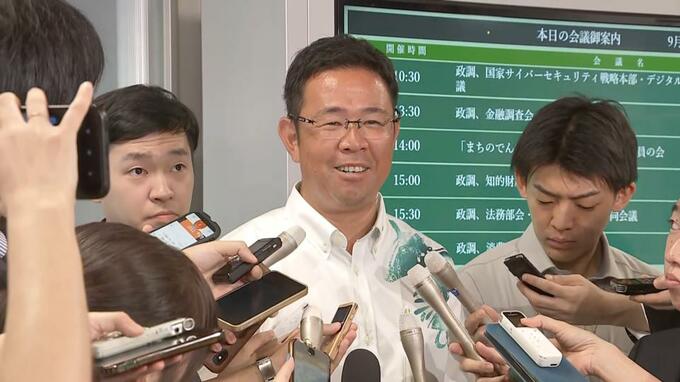 【速報】沖縄県知事選挙で初当選の古謝玄太氏　自民党本部で高市総裁と面談、当選を報告|TBS NEWS DIG