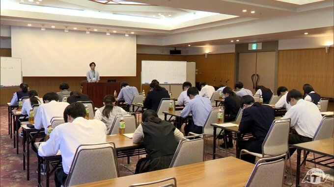 過去最高の“売り手市場”のなか来年春に卒業予定の高校生の採用試験はじまる　「労働環境の整備」「社員教育の充実」など魅力ある会社づくりを進める企業「当社で働いてみたいと思う方をいかに増やしていけるか」|TBS NEWS DIG