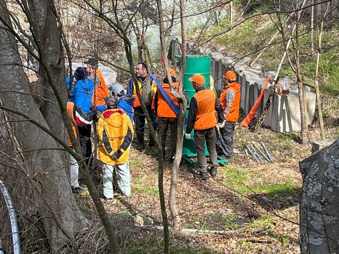空き家にクマ“立てこもり”か　一夜明け、猟友会が捕獲に向け準備　福島・会津若松市　|　福島のニュース│TUF