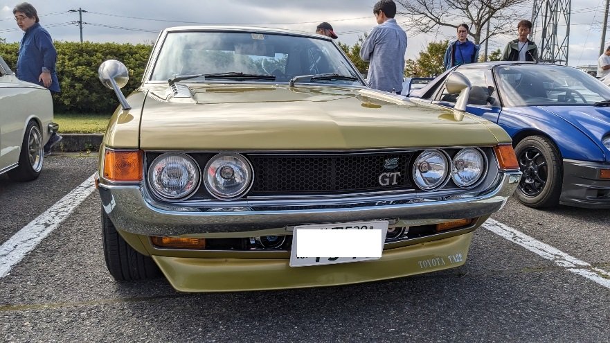 img_52aa10c91a209f897729d81acb