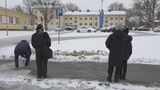 フィンランドの学校で発砲した生徒　いじめが動機か|TBS NEWS DIG