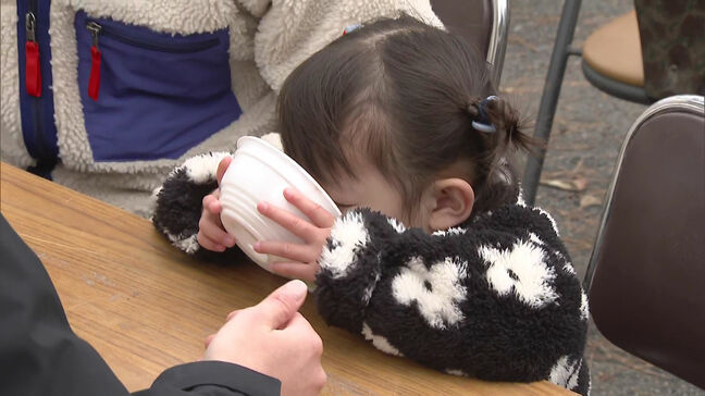 ”赤い色は邪気を払う”無病息災願い小倉城で「おしるこ会」 福岡県北九州市|TBS NEWS DIG