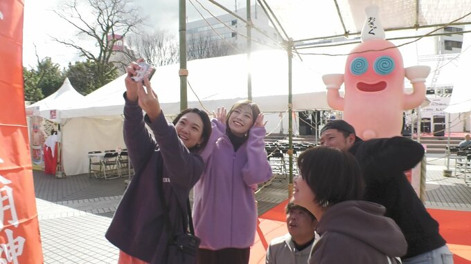 高知の街がまるごと宴会場に「土佐のおきゃく」開幕で朝から「乾杯！」の声|TBS NEWS DIG