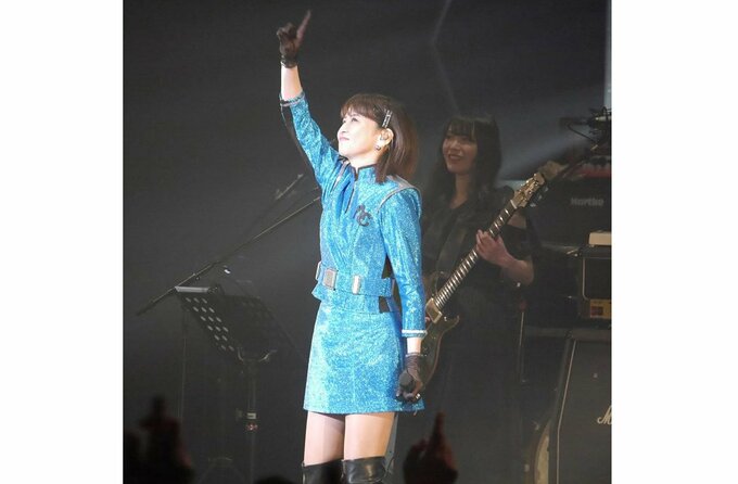 【 森高千里 】　「今日もあつーい夜でしたね〜！　皆さん元気いっぱいでエネルギーチャージされました」　大阪でのライブを報告|TBS NEWS DIG