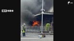 「3階建ての建物から火と煙が出ている。爆発音も聞こえる」静岡市の流通センターにある作業所全焼 3階建て事務所も一部焼ける けが人なし＝静岡市葵区|TBS NEWS DIG
