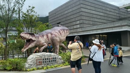 日本最大級！「高さ3.5mのトラフグ」登場 実は熊本県天草市にたくさん