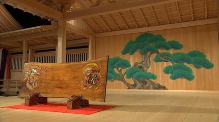 岡山の伝統工芸「烏城彫久交会」の作品展 木や漆の優しさと彫刻の力強