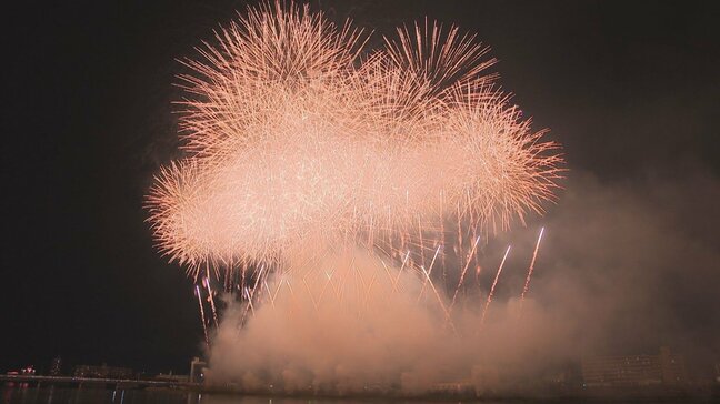「おおいた『夢』花火」夜空に7000発大輪の花　大歓声に包まれる　大分市で5年ぶり開催|TBS NEWS DIG