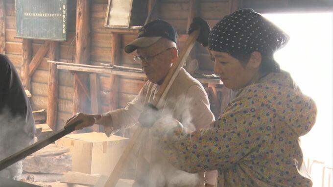 師匠は「塩爺」　出雲神話宿る地で“満月”と“新月”に作る塩とは？　元市役所職員、伝統の塩作りに挑戦する女性の思い|TBS NEWS DIG