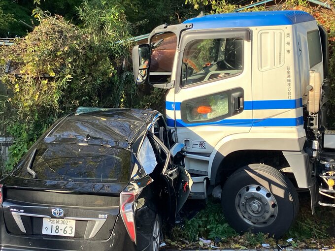 10代男女5人が乗る車がタンクローリーと事故　2人意識不明　宮城・大崎市|TBS NEWS DIG