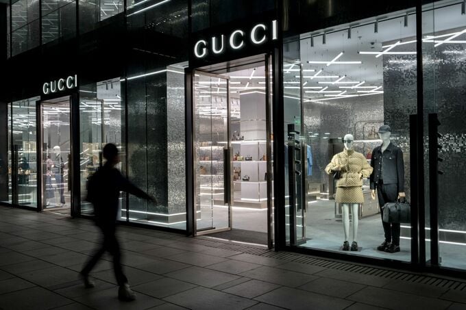 ｢グッチ｣のケリング、顧客情報流出－欧州小売りにサイバー攻撃相次ぐ