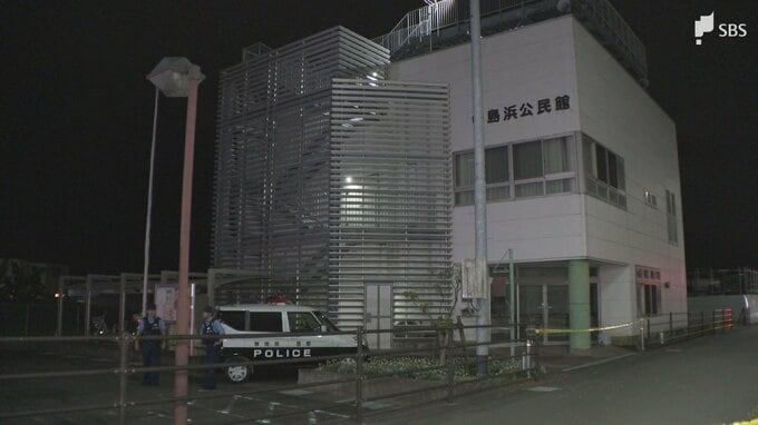 公民館に乱入し男性をサバイバルナイフで殺害した罪などに問われた男 初公判で起訴内容を認め量刑争う方針＝静岡|TBS NEWS DIG