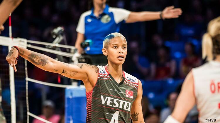 女子バレー 直筆サインボール トルコ代表バルガス選手他 女子バレー 直筆サインボール トルコ代表バルガス選手他 2023.9.23