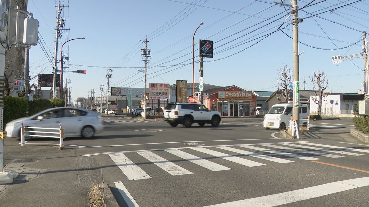 救急車が衝突事故 サイレン鳴らしながら赤信号の交差点で 搬送中の80代女性は“約20分遅れ”で医療機関に 愛知･一宮市