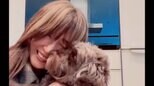 【 工藤静香 】「ハグして！」「ぴょん！」愛犬とのにぎやかすぎる交流を動画公開　「めちゃうるさいです 私」と自虐ツッコミも|TBS NEWS DIG