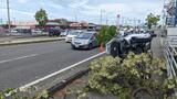 追突された弾みで車が歩道に横転 街路樹もなぎ倒される 国道で4台絡む事故 | 愛媛のニュース - Nスタえひめ|あいテレビは6チャンネル