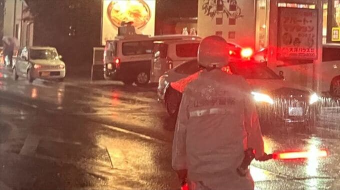 【速報】夜の市道　軽乗用車にはねられる　歩行者の男性が重体の模様　山梨　|　山梨のニュース | ＵＴＹテレビ山梨