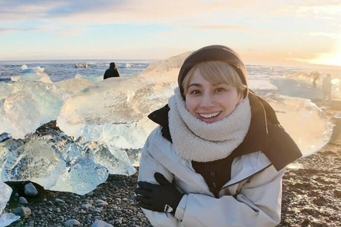 【 ホラン千秋 】　アイスランドの旅　「氷河のかけらが宝石以上に輝いて見えた！」　幻想的なオーロラやダイヤモンドビーチの絶景を公開|TBS NEWS DIG