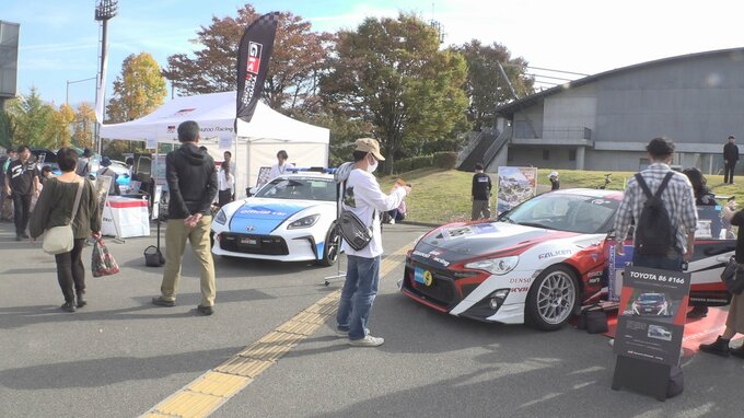 トヨタ自動車とクリーンエネルギーの普及目指す社団法人　「甲府大好きまつり」に初出展|TBS NEWS DIG
