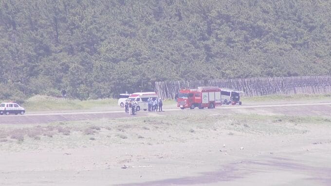 宮崎市の木崎浜でサーファー２人が一時　流される|TBS NEWS DIG