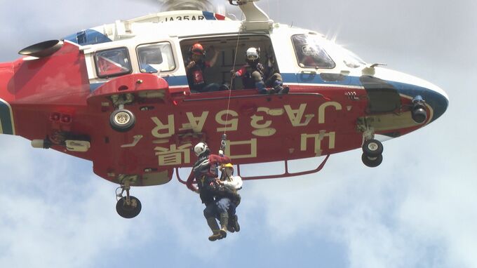 「山で遭難した人を素早く見つけ出す」登山者が身につける電波発信機をヘリコプターで探す訓練|TBS NEWS DIG