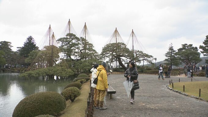 金沢の兼六園 年末年始恒例の“無料開園”始まる 1月3日まで|TBS NEWS DIG