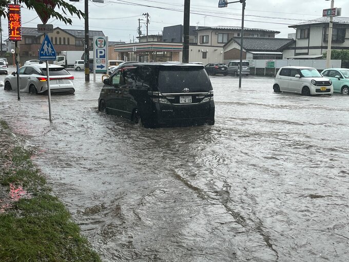 道路が川のように…郡山市などで激しい雨　浸水や河川の増水注意　福島　|　福島のニュース│TUF