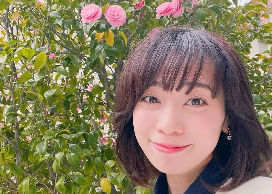 元宝塚 雪組トップ娘役・真彩希帆 】 第一子妊娠を公表 「小さな胎動の力強さに幸せと驚きを感じながら 穏やかな日々を過ごしています ...