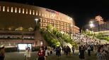嵐ラストライブ　3日間熱気に包まれた福岡の街　「私の青春だった」　相葉くんおにぎり？チュロスも屋台も図書館も|TBS NEWS DIG