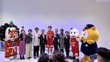 愛知県警と「名古屋ダイヤモンドドルフィンズ」がタッグ 悩みを抱える少年少女と相談窓口をつなぐ架け橋を…名古屋市 オアシス21に | 名古屋・愛知・岐阜・三重のニュース【CBC news】 | CBC web