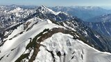 残雪と新緑がおりなす絶景の『越後駒ヶ岳』 稜線の先に姿を現す大パノラマ【カメラマンが魅せられた風景】|TBS NEWS DIG