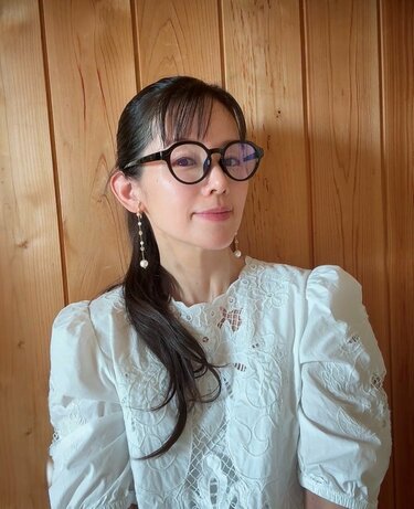 小西真奈美（47） 】 「老眼きたー？！」 老眼の疑いで眼科受診も診断