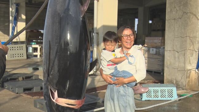 「海のダイヤ」クロマグロを水揚げ　今シーズン初物　石垣島|TBS NEWS DIG