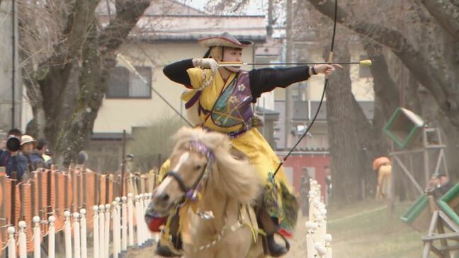 「馬を信じて集中」流鏑馬の大会『桜流鏑馬』を前に騎士たちが最後の調整　青森県十和田市|TBS NEWS DIG