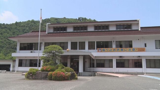 「勝手に侵入した泥棒を捕まえている」住職が暮らす家に侵入した疑い…物音に気付いた家族が山口市の40代パートの女を現行犯逮捕　無施錠の出入り口から侵入か|TBS NEWS DIG