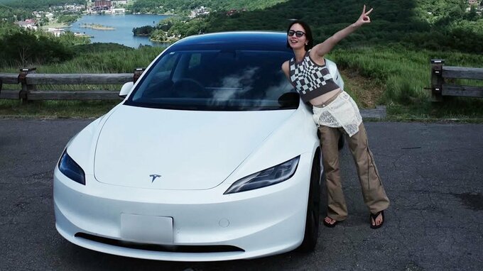 【 堀北真希さんの妹 】 NANAMIさん 相棒はTesla、「nanamiのTeslaなので “ Tesmi “ 」 と名付けて楽しむドライブ旅行 愛車で白樺湖の旅を満喫|TBS NEWS DIG