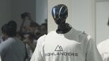 三菱自動車と東大発スタートアップ協業　国産人型ロボットの量産化へ|TBS NEWS DIG