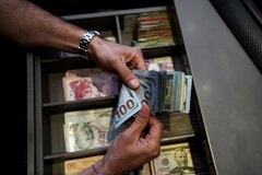 新興国戦略は「キャリーの時代」、ドル調達で7四半期連続のプラス| TBS CROSS DIG with Bloomberg