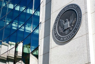 ヘッジファンドの追加報告義務、米SECとCFTCがまた適用延期－4回目| TBS CROSS DIG with Bloomberg