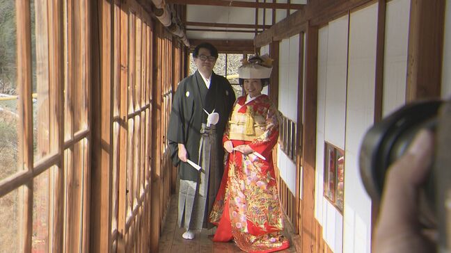 あの日、大雨の中でシャッターを切った…被災地で交わした“結婚式の約束” 5年越しに実現 復活した旅館に「感無量」|TBS NEWS DIG