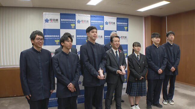 「実習で釣ったマグロふるまえて嬉しい」水産高校の生徒たち　メバチマグロ1.5キロを贈呈　福岡県|TBS NEWS DIG