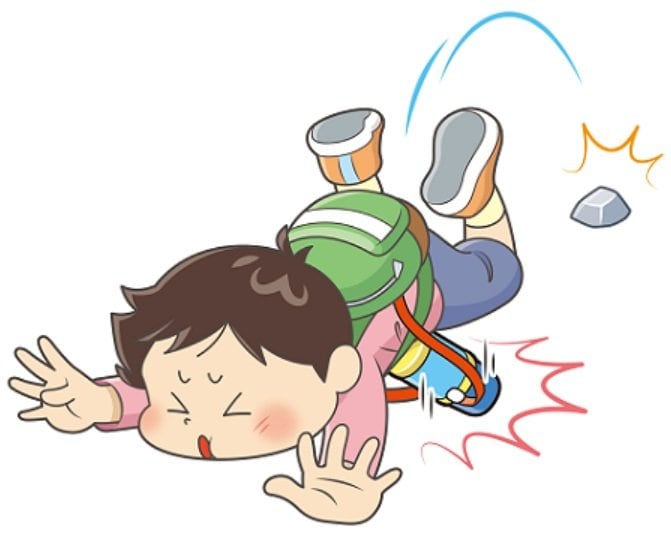 持ち方次第で大けがも「子どもの水筒」に潜む危険　痛みが伝えられない小さな子どもへの注意点は　|　RCC NEWS | 広島ニュース | RCC中国放送