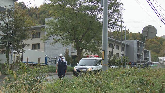 【ハンターが発砲】クマが居座る老人ホーム近く　現場に銃声音響く…１頭駆除されたことが判明　通報時は2頭確認　前日には自動カメラに姿　札幌市手稲区|TBS NEWS DIG